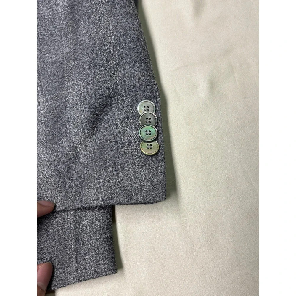 Hugo Boss Hutsons4 Grey Plaid Virgin Wool‎ Blazer Sport Coat Mens 38R Lanificio